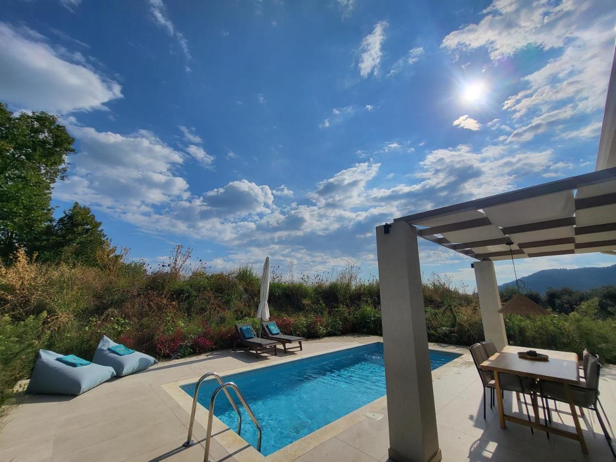 Casa O' - Neues Ferienhaus mit großer Terrasse und privatem Swimmingpool Skala Potamia  Exterior foto